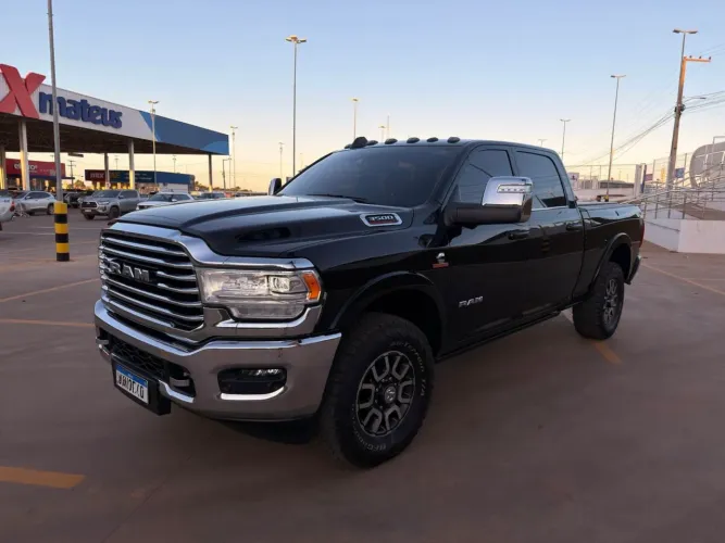 Ram 3500 Limited Longhorn 6.7 TB CD Diesel 2023