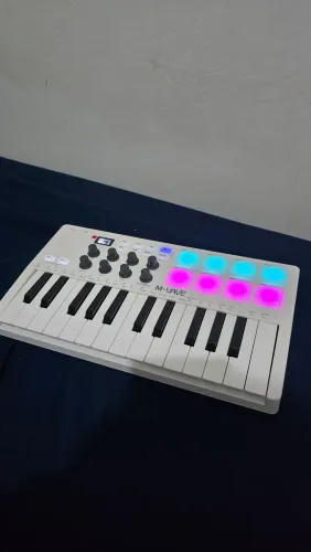 Controladora midi
