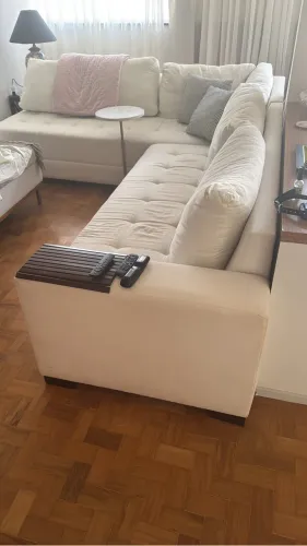 Sofá em L