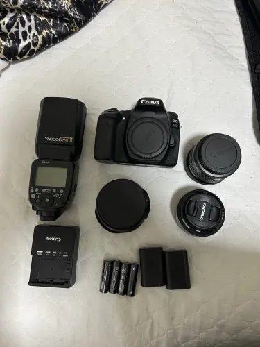 * ? Canon EOS 80D + 3 Lentes + Flash + 2 Baterias | Kit Completo