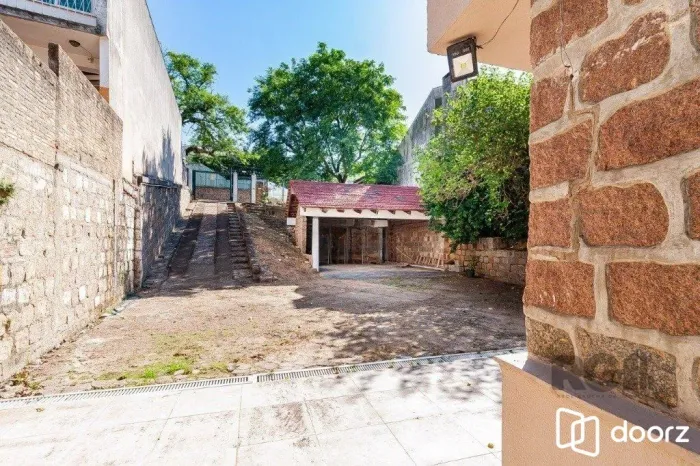 Terreno a venda no bairro três figueiras