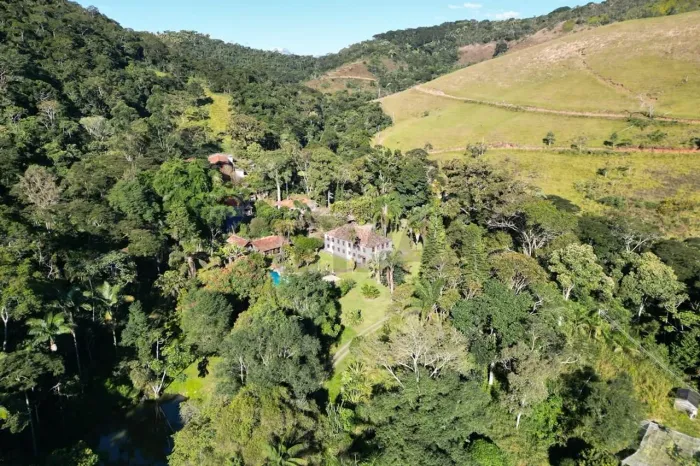 Fazenda à Venda em Teresópolis: 183,3 Hectares com Aptidão para Lazer, Agropecuária e Turi