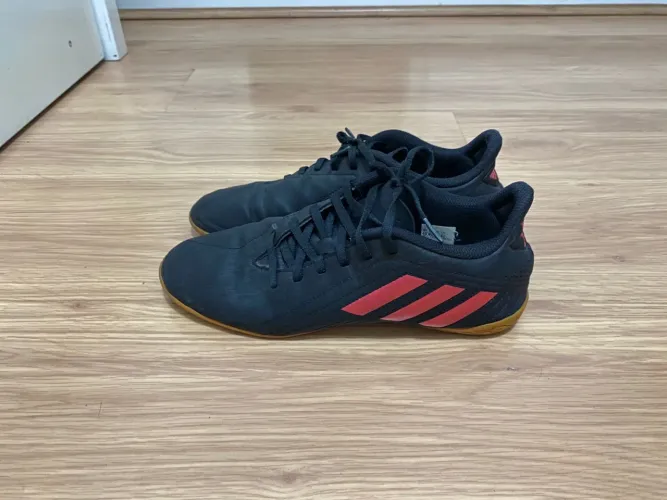 Chuteira adidas deportivo futsal (preta)