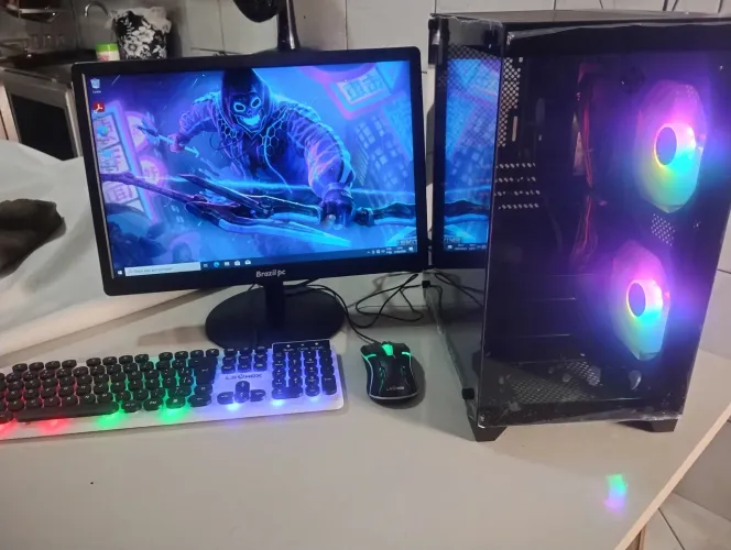 Pc gamer CPU aquário novo