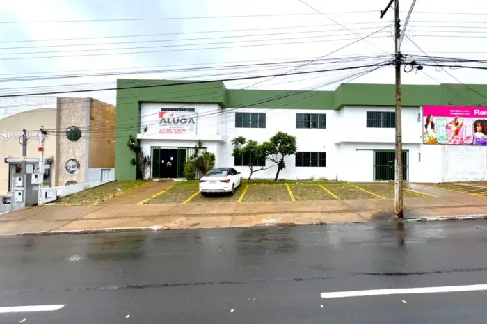 Galpão- Av. São Paulo Lt. 11 - Jardim Maria Inês