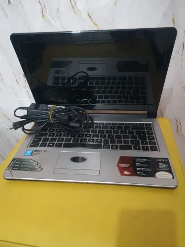 Positivo Premium Xs7210 com Carregador Original ficou guardado e nao ta ligando mais