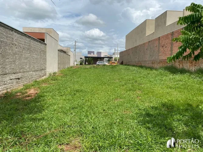 Lote / Terreno em Morada do Sol, (Piratininga) - SP