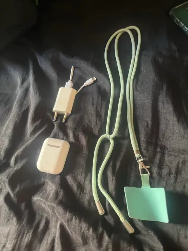 Vendo fone sem fio e cordão para celular