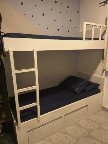 Cama beliche com 2 colchões (usada)