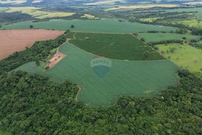 SÍTIO DO BISPO À VENDA 28,40 HECTARES REGIÃO DA BALANÇA DA BR-262 IBIÁ/MG