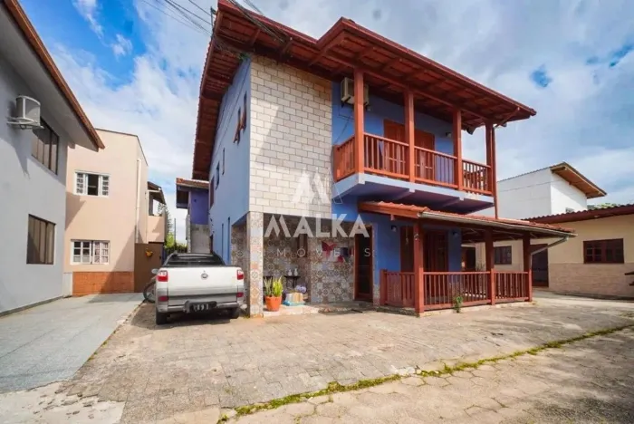 Casa mobiliada para aluguel no João Paulo com 4 quartos, suíte e quintal