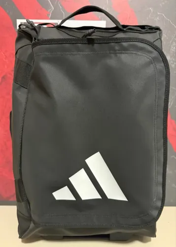 Mala de viagem adidas usada p Flamengo