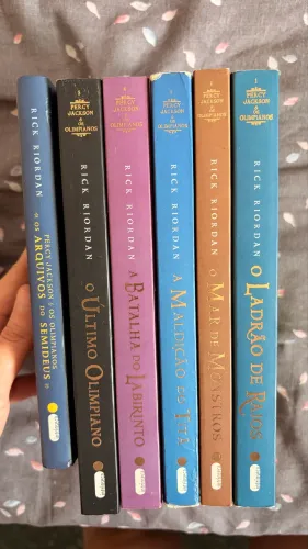 Box Percy Jackson