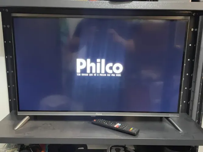 Smart TV Philco 32? Led Dolby Audio Sistema Android