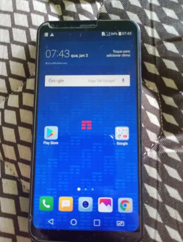 LG Q6