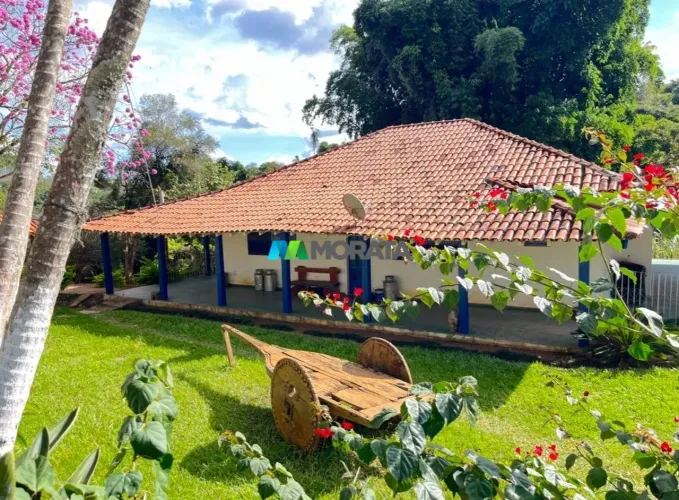 FAZENDA À VENDA - 107 HECTARES - OLIVEIRA (MG)