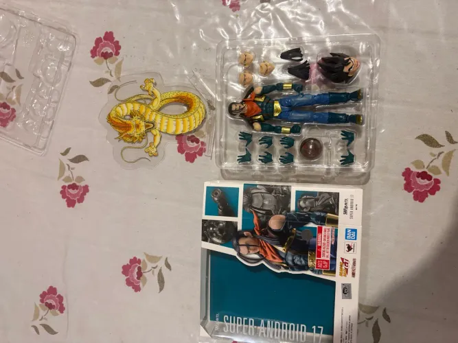 Androide super 17 shf original bandai