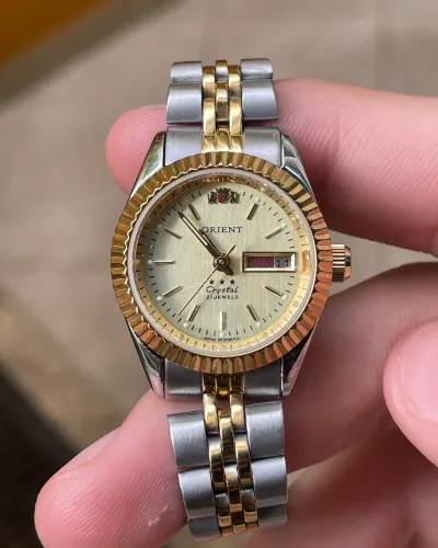 Relógio feminino Orient Datejust
