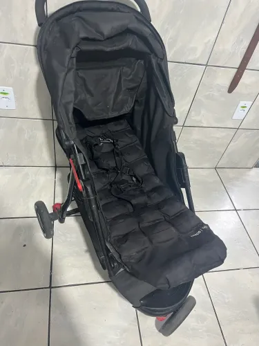carrinho de bebê cosco
