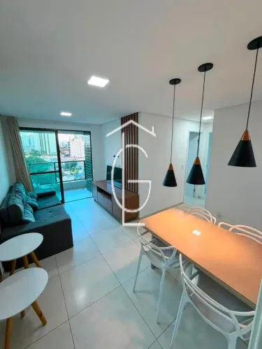 LINDO APARTAMENTO DE 2 QUARTOS, MOBILIADO, NA MADALENA