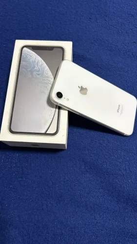 iPhone XR 128 com caixa todo original.