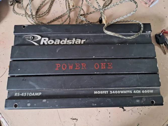 ? Módulo Roadstar Power One RS-4510AMP 2400W - 4 Canais ?