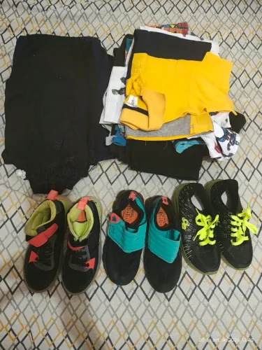 Roupas infantis menino faixa de 6 a 8 anos