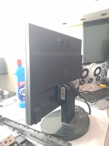 Monitor LG 14 - Funcionando Perfeitamente!