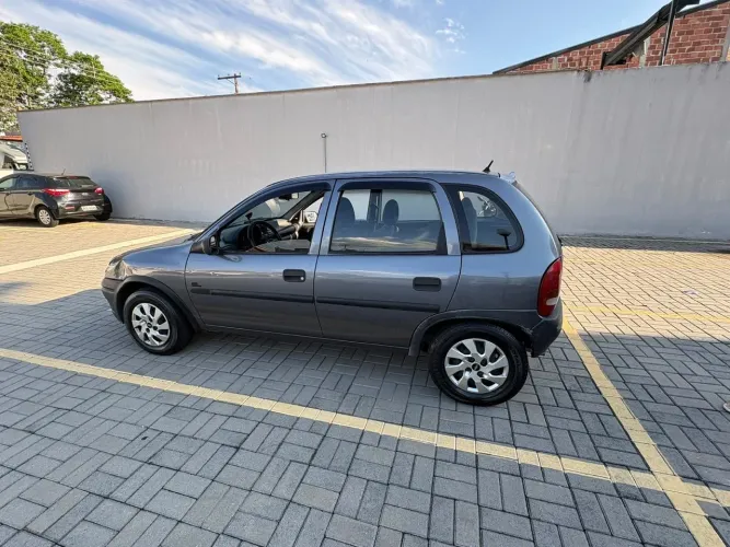 Chevrolet Corsa GL 1.6 MPFI / 1.4 EFI 2P E 4P 1996