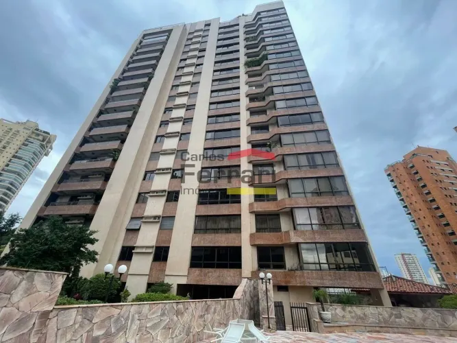 Apartamento com 4 Dormitórios e 4 Vagas no Alto de Santana disponível para locação!!