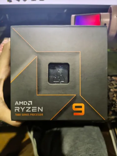 AMD RYZEN 9 7950X COM PLACA INTEGRADA