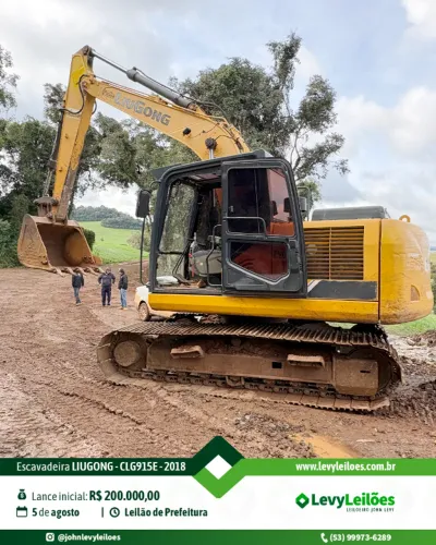 Escavadeira hidráulica LIUGONG modelo CLG915E ano 2018 - Leilão