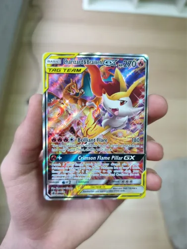 Carta Pokémon Charizard & Braixen GX