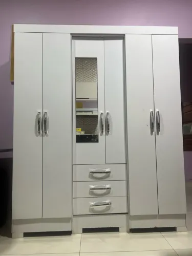 Guarda roupa