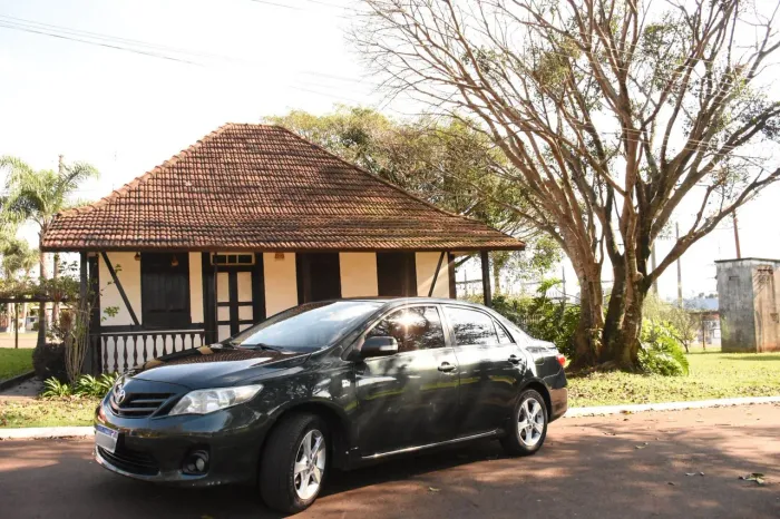 Toyota Corolla XEI 2.0 Flex 16V Aut. 2012