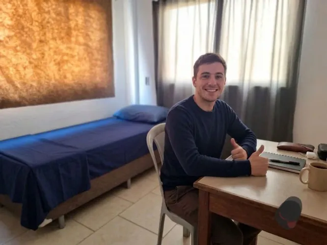 Alugo quartos excelente localização apenas 798$