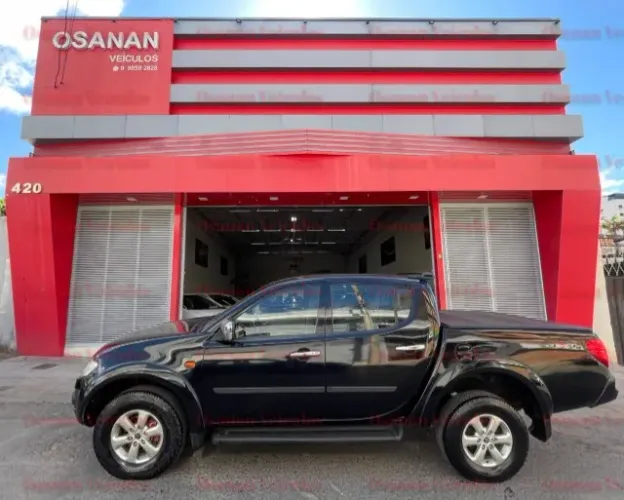 Mitsubishi L200 Triton HPE 3.2 CD TB Int.diesel AUT 2012
