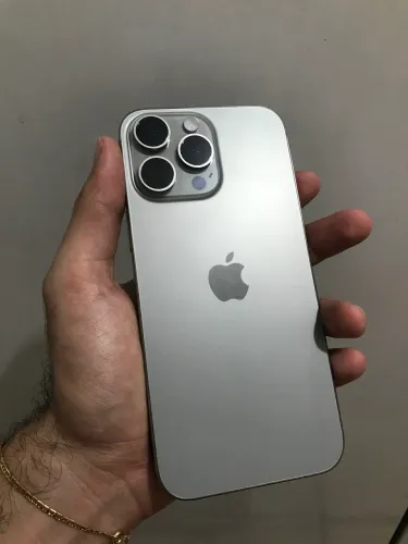 iPhone 16 Pro Max 256G (Único dono)