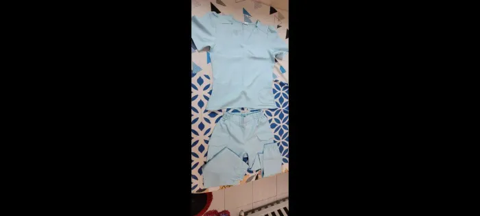 Conjunto Scrub feminino hospitalar