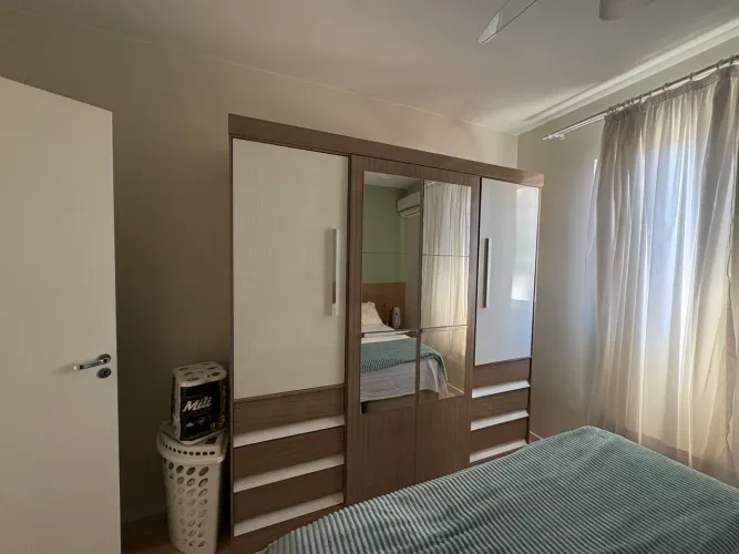 Guarda Roupa