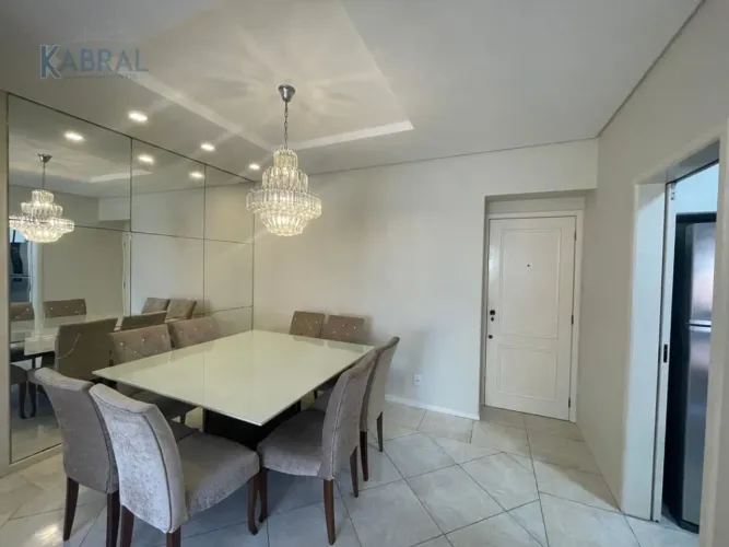 Apartamento à Venda no Centro de Florianópolis - 3 quartos