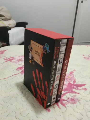 Box Um de Nós triologia | Livros Um de nós está mentindo e suas continuações