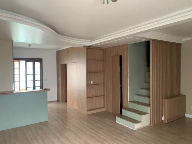 Casa com 3 Quartos para Alugar no bairro Harmonia com 115m²