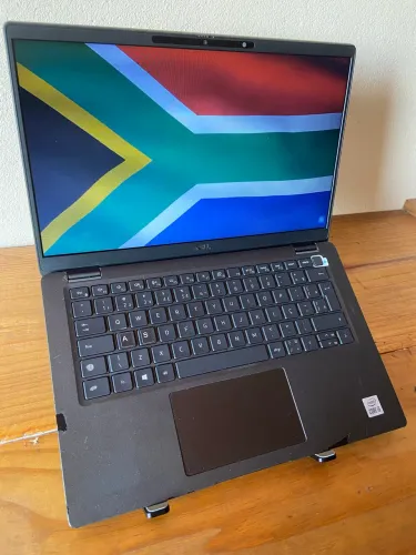 Notebook Dell i5 10ª Geração / UHD Graphics / 16GB RAM / 256GB SSD / Tela 14?