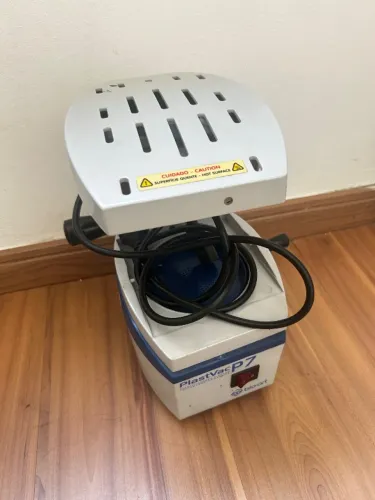 Máquina plastificadora a vácuo (para fazer placa de clareamento)
