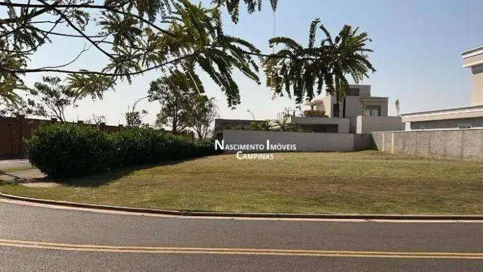 Construa com sofisticação: 532 m² à venda por R$ 1.460.000