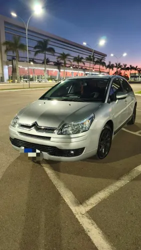 Citroen C4 GLX 1.6 Flex 16V 5P Mec. 2012