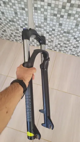 Suspensão rockshox judy tk 29