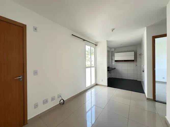 Apartamento todo em porcelanato 2 quartos Spina ville