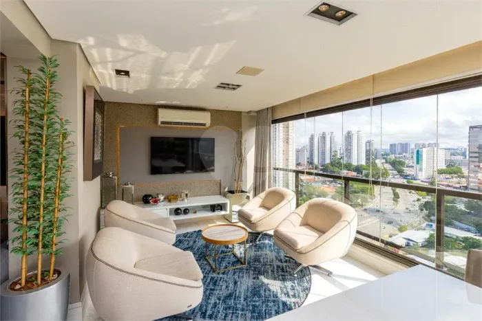 The Gift Chácara Santo Antônio | Apartamento Reformado com 209m², 3 Suítes e 4 Vagas em Co